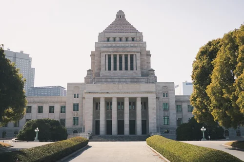 会議がスムーズに進むわかりやすい話し方のイメージ